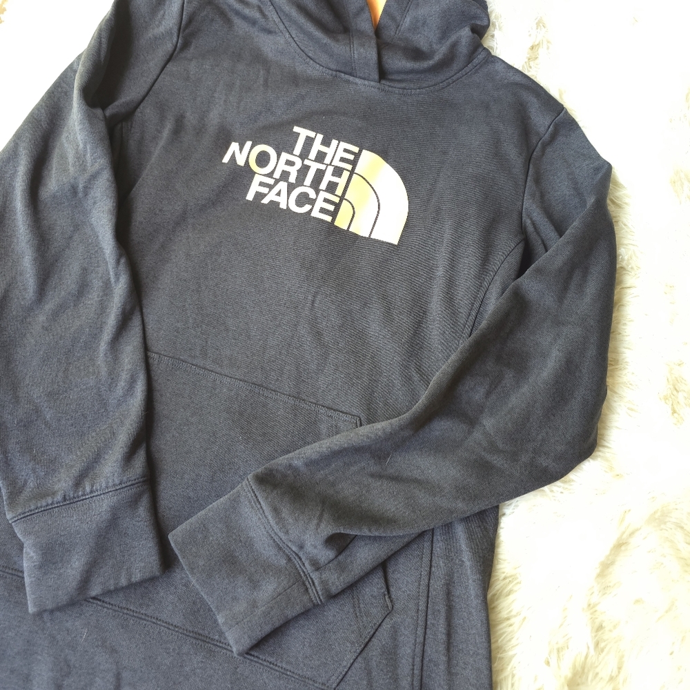 ❌ Sold The North Face Charcoal Hoodie with Vibrant Orange Interior - Picture 5 of 11